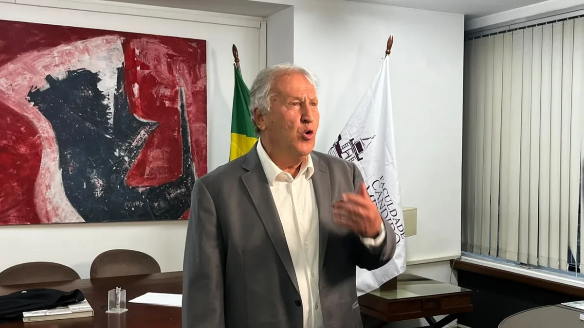 Zico celebra convocação de Pedro para amistosos da Seleção Brasileira