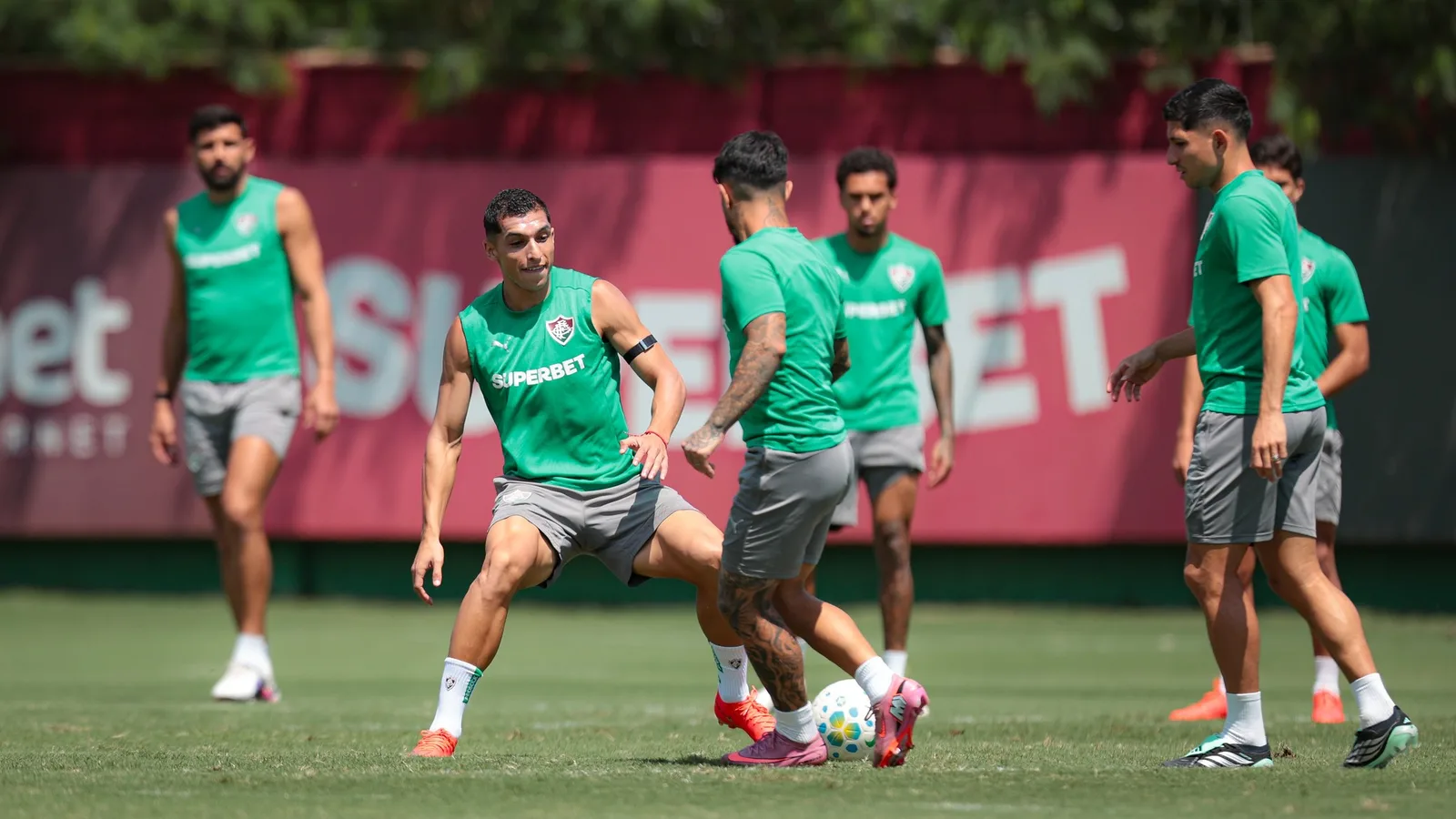 Fluminense terá quatro mudanças para enfrentar o Corinthians