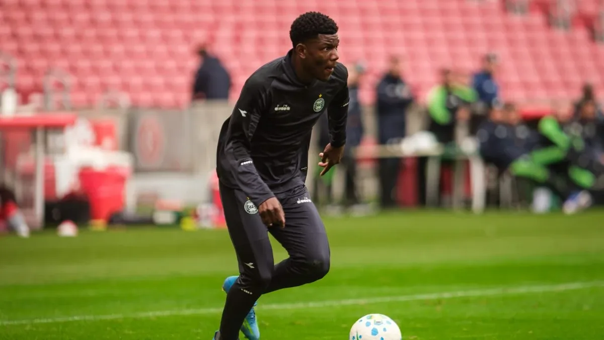 Khensane, do Coritiba, é convocado para a seleção sub-23 de Moçambique
