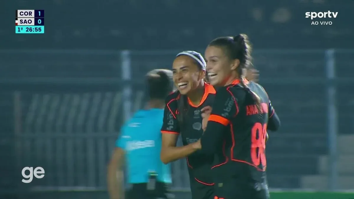 Duda Serrana liderou pontuação do Cartola em Corinthians x São Paulo