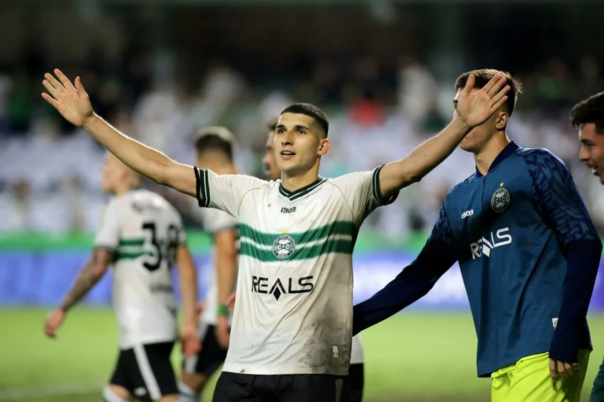 Retrospecto do Atletiba reúne 400 jogos antes de novo duelo no Couto
