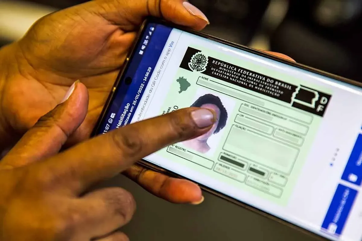 Mudanças na CNH reduzem custos e elevam procura pela primeira habilitação