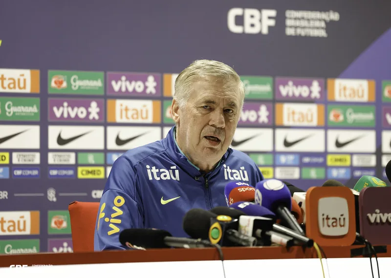 Ancelotti mantém plano para o Brasil e mira título mundial em 2030