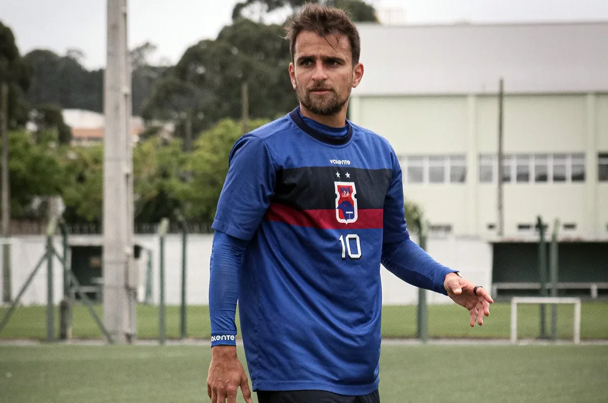 Paraná Clube e Paranavaí disputam liderança da Copa Paraná na Vila Capanema