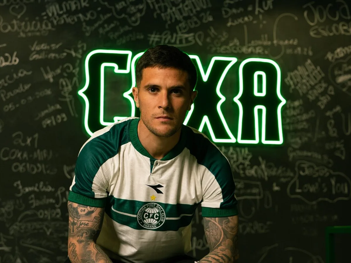 Coritiba fecha com Fabricio Bustos, ex-River Plate, até o fim de 2026