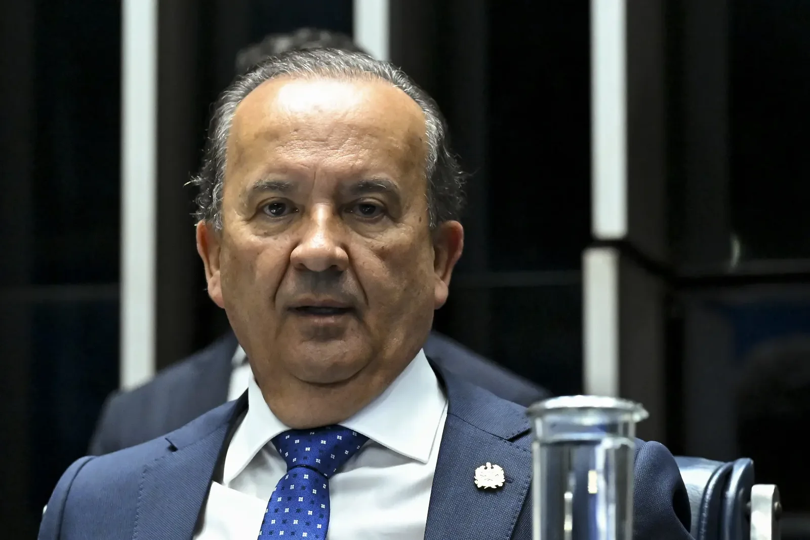 PF investiga possível interferência do governador de SC em investigação de caixa 2