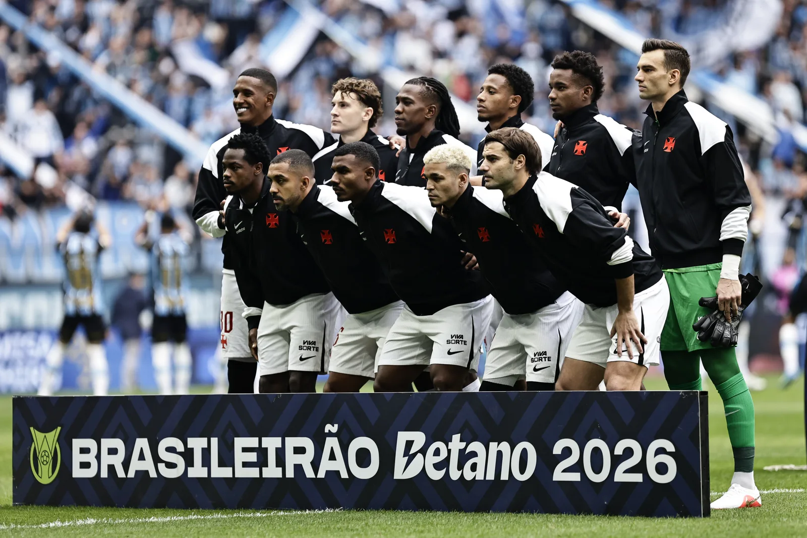 Colidio, Thiago Mendes e Pedro Emanuel lideram avaliação do Vasco
