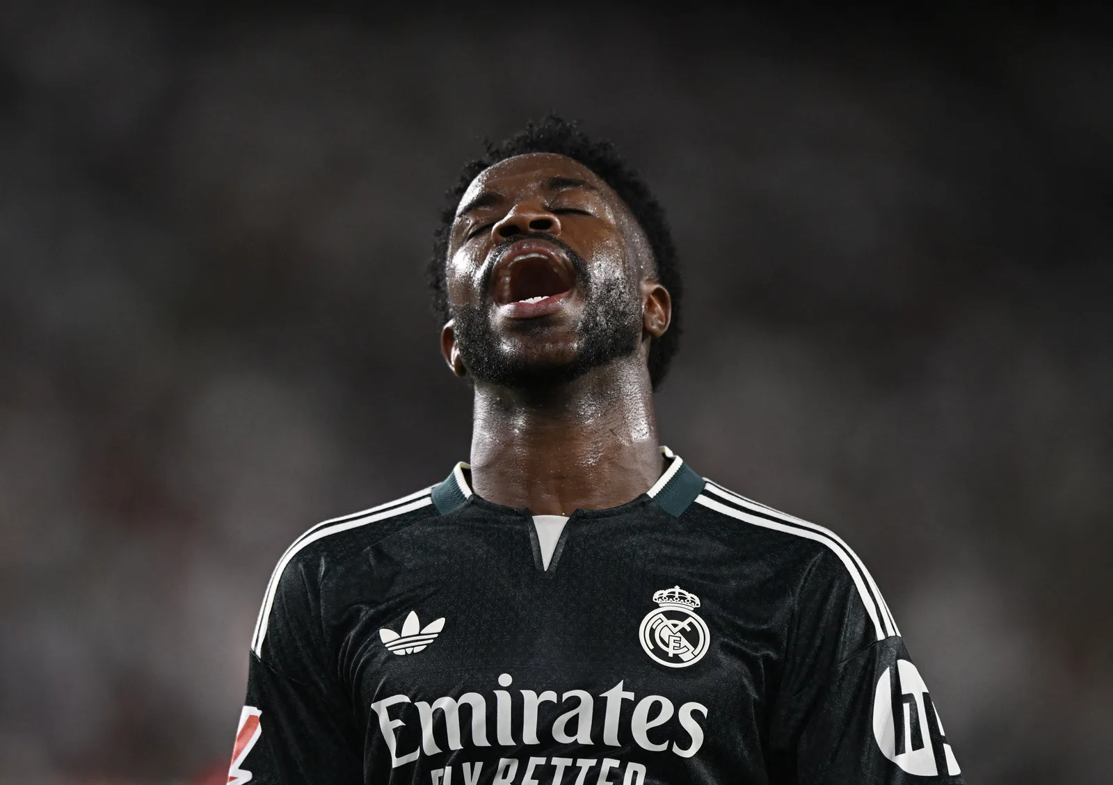 Real Madrid tenta melhorar eficiência ofensiva antes do Dérbi de Madri
