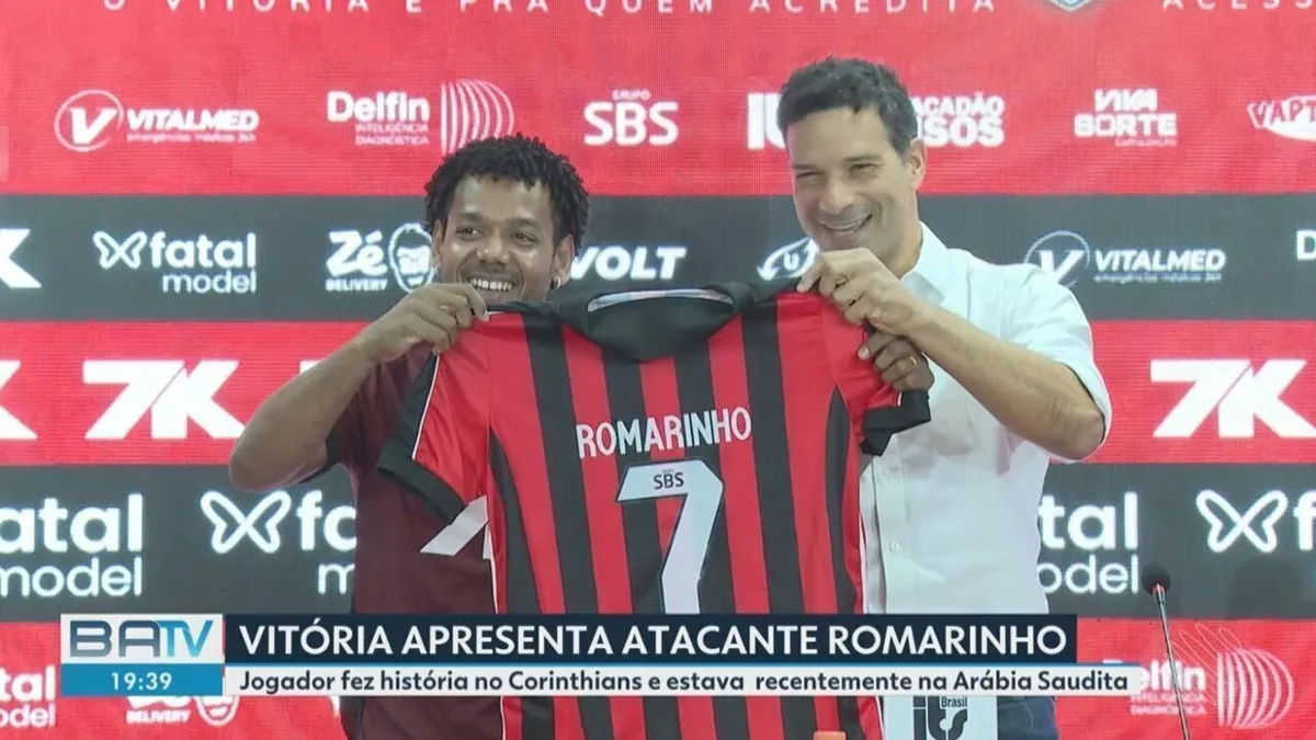Portuguesa acerta com Romarinho até o fim de 2027