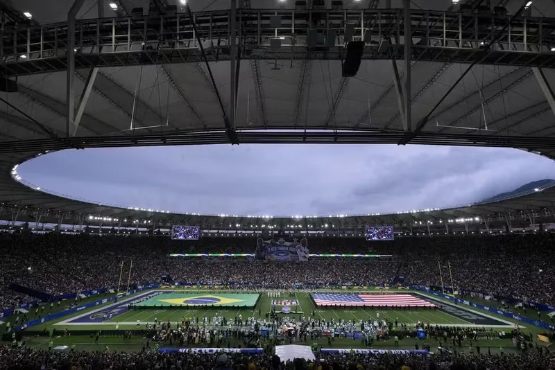 Ravens vencem Cowboys no Maracanã e assumem vínculo com torcida brasileira