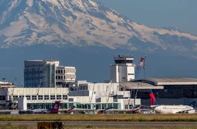 Brasileira é detida nos EUA após desembarcar em aeroporto de Seattle