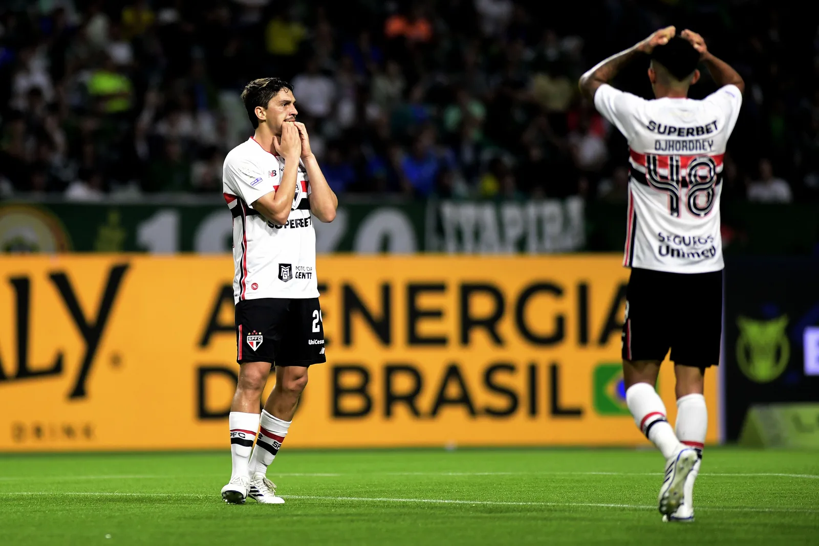 Pablo Maia é suspenso e não enfrenta o Internacional pelo São Paulo