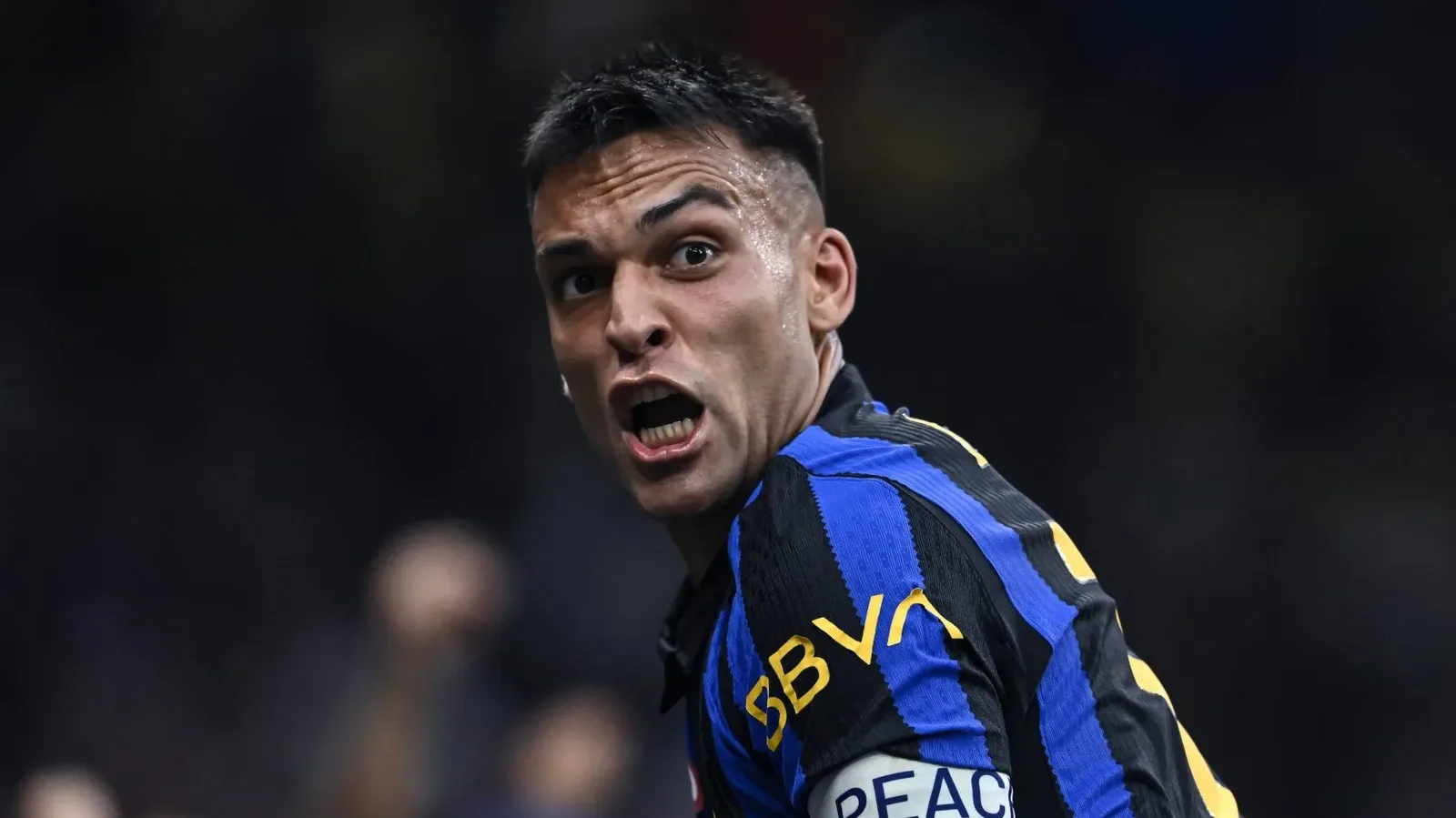 Inter reage após desvantagem de dois gols e bate o Napoli por 3 a 2