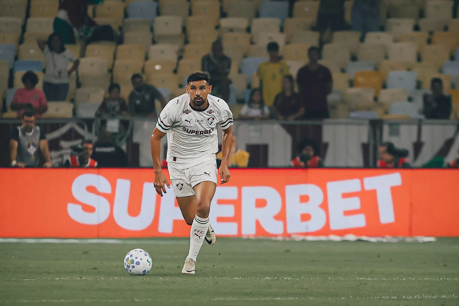 Fluminense confirma lesões musculares de Cano e Ignácio