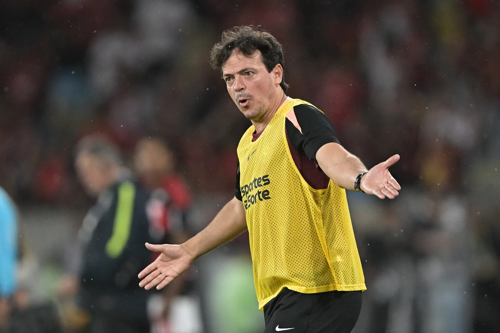 Corinthians preserva titulares e terá baixas antes de decisão contra o Estudiantes