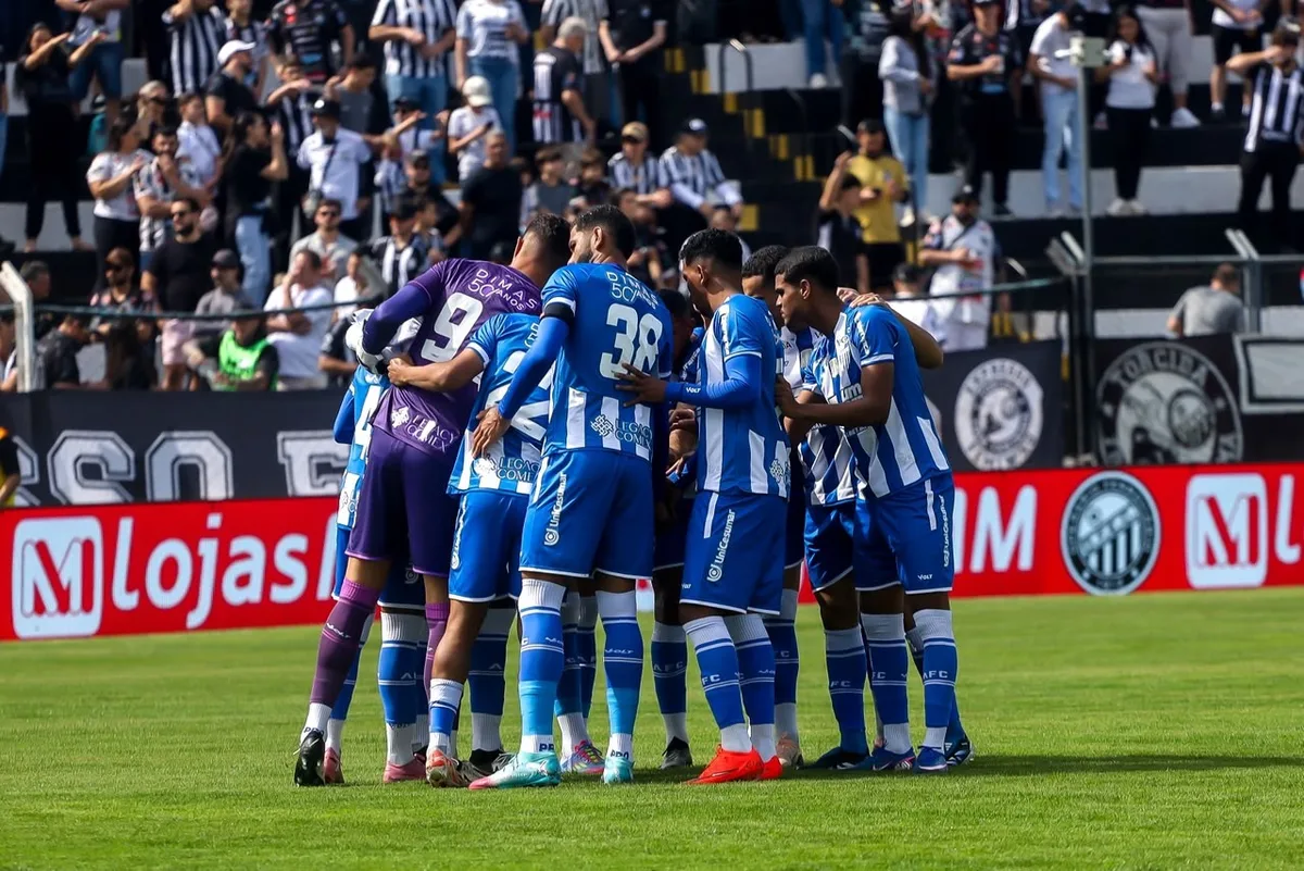 Avaí mantém aproveitamento perfeito em jogos das 11h na Série B