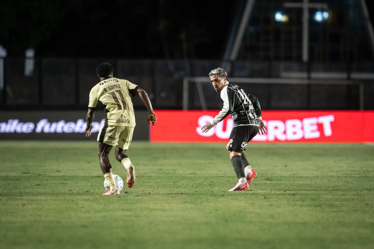 Coritiba é goleado pelo Vasco e iguala pior derrota no Brasileirão